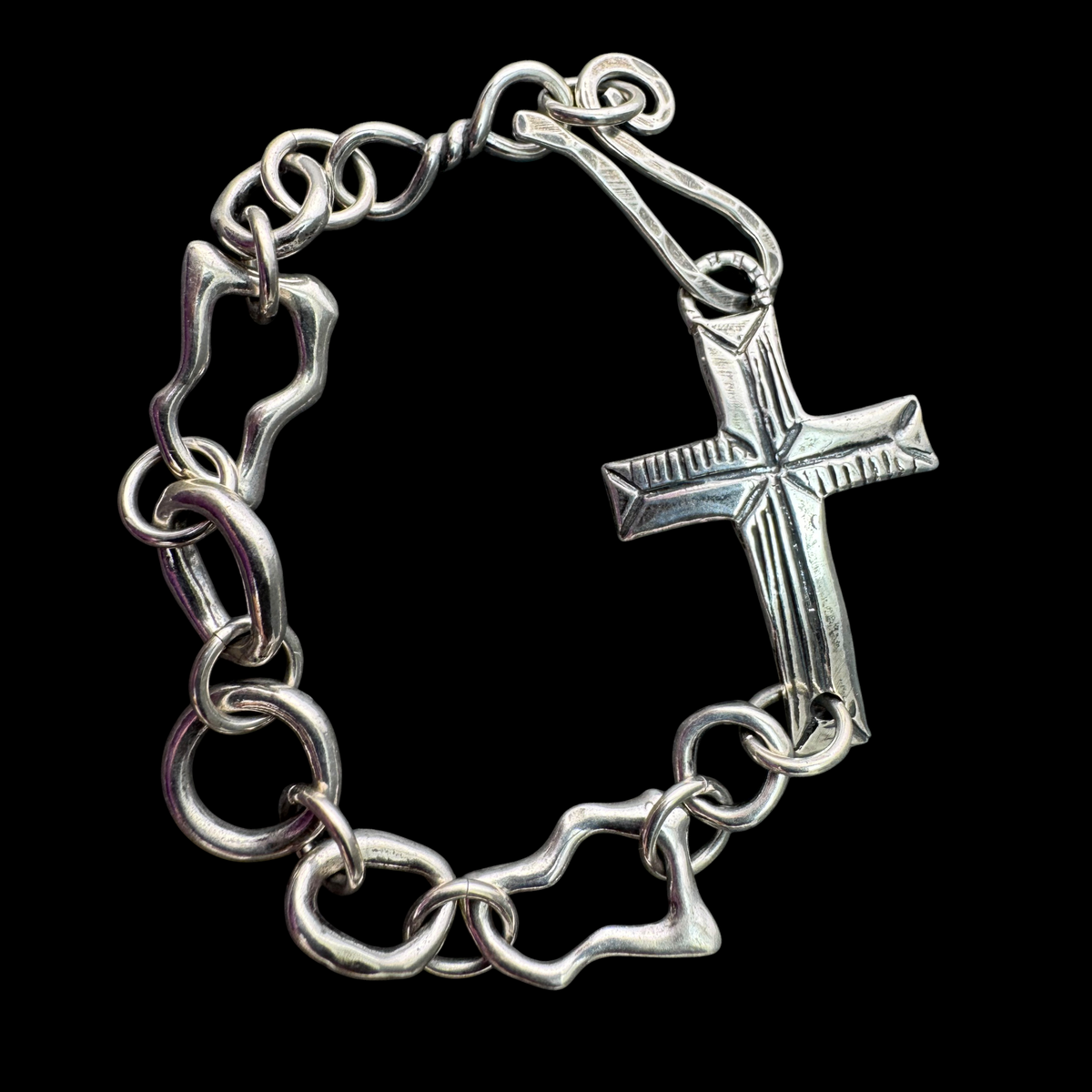 Cross Links Bracelet