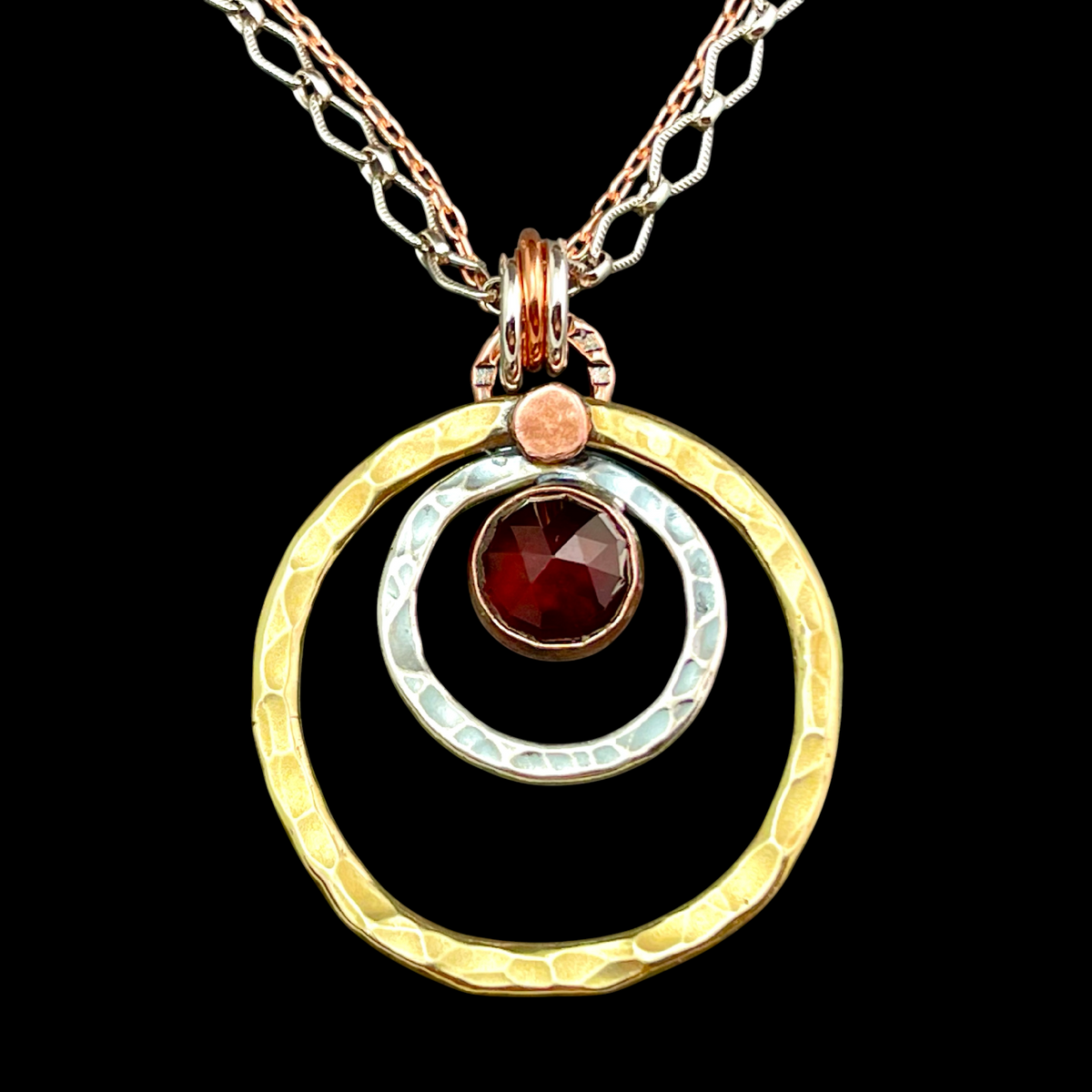 Center Orbit Necklace